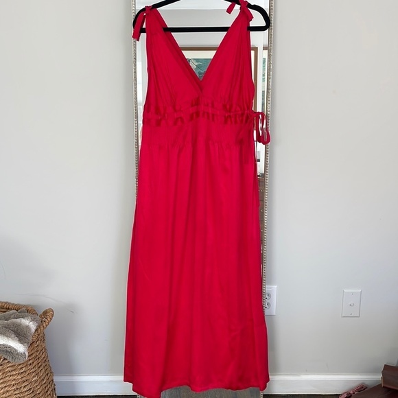Cocoon by Randi Kristoffersen Red Silk Gown - Picture 2 of 11